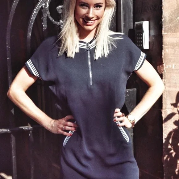 Zara Navy Short Sleeve Dress with White Trim - Picture 9 of 10